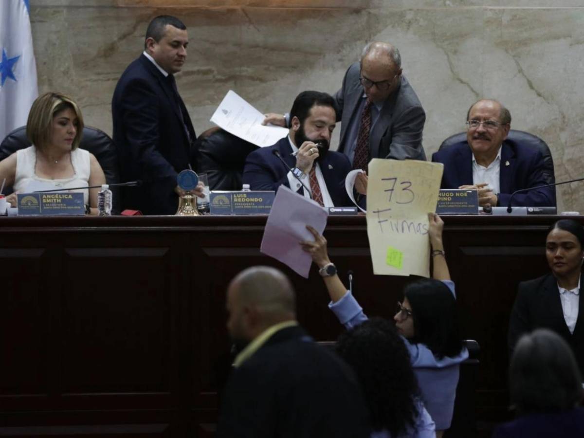 Luis Redondo tilda de “ilegal” moción para discutir tratado de extradición