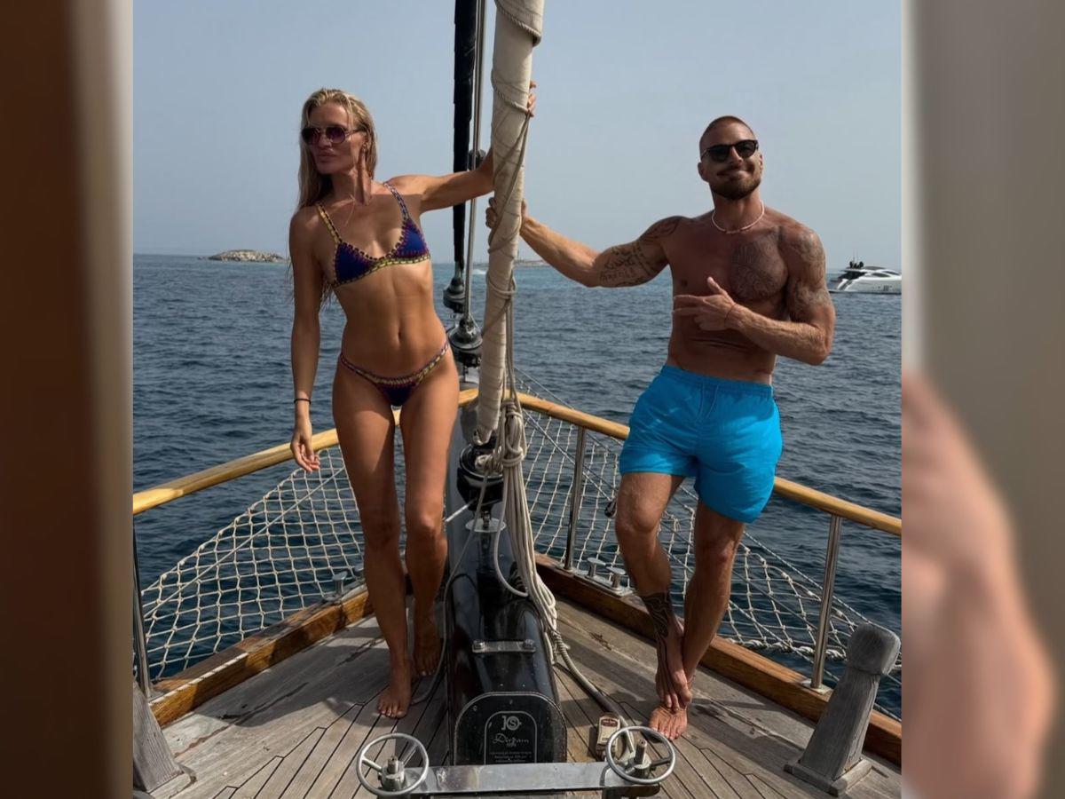 Ricky Martin impacta con cuerpazo a sus 54 años