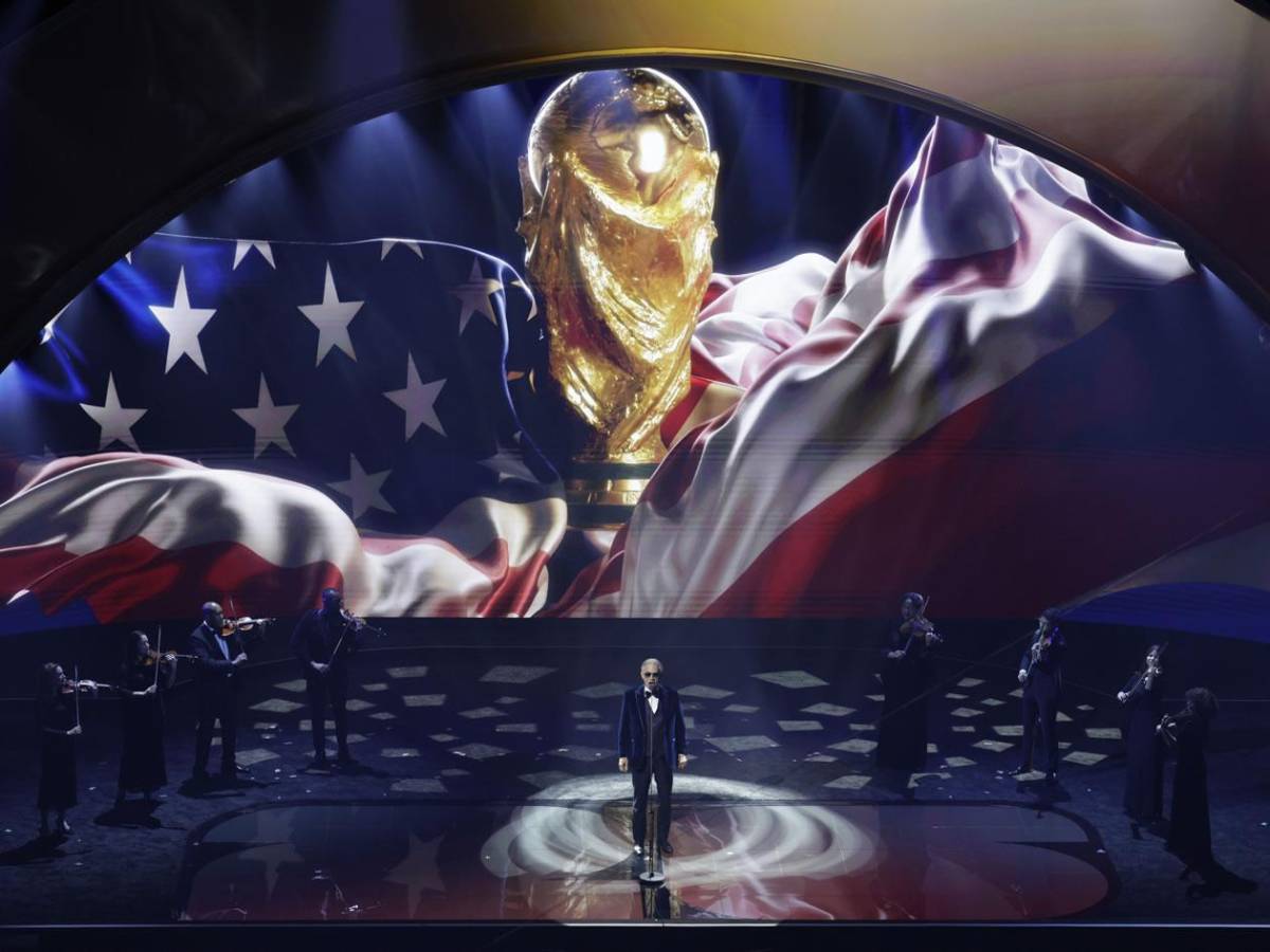 Mundial 2026: Bolas calientes, error del sorteo, DT se durmió y famosa robó miradas