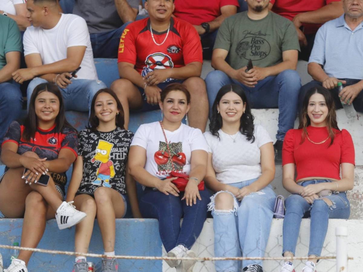 Final Liga de Ascenso: Dos madres sorprenden y no se pudo jugar por impensado motivo