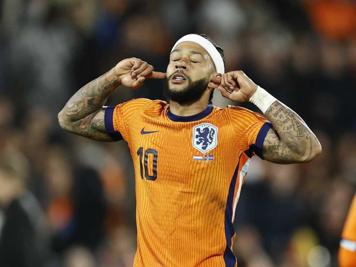Bombazo: Depay deja Europa y jugará en un gigante de América