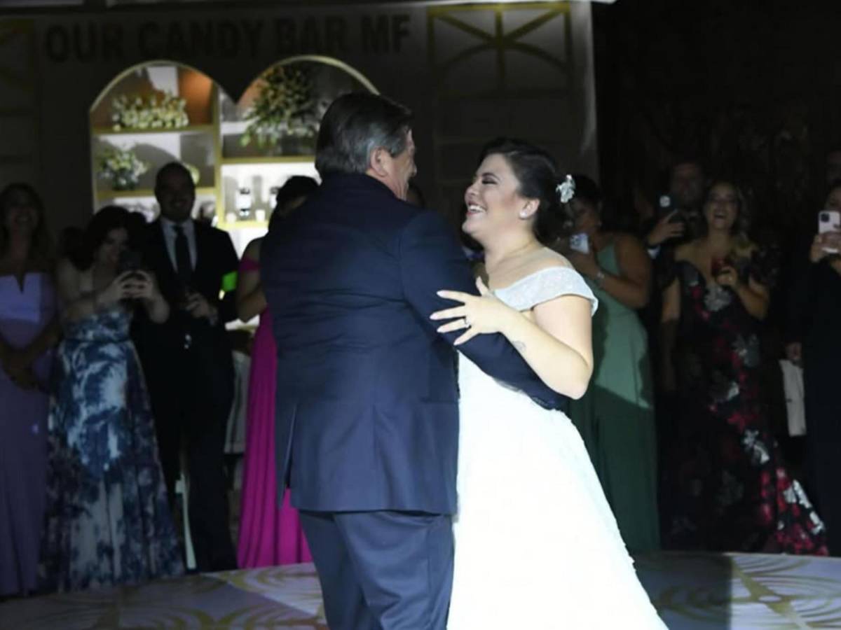 Viral: Hija del Piojo Herrera conmueve por lo ocurrido a su padre en el Costa Rica - Honduras