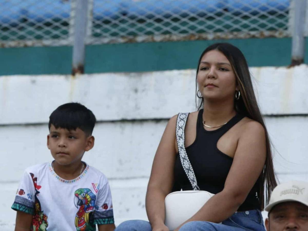 Platense vs Motagua: Tres influencers, la rubia misteriosa, hija de periodista y madre de jugador