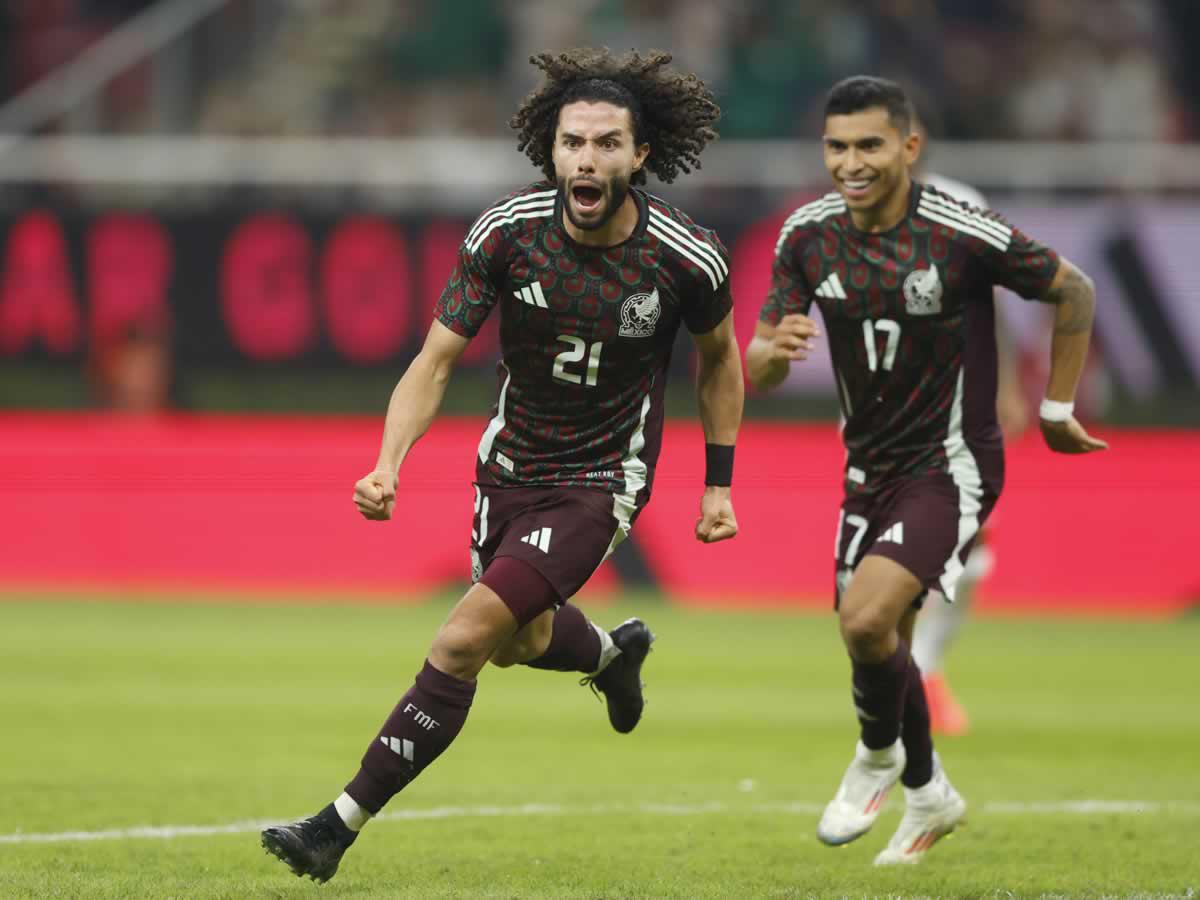 César ‘Chino‘ Huerta selló la victoria mexicana sobre Estados Unidos con su gol y así lo gritó.