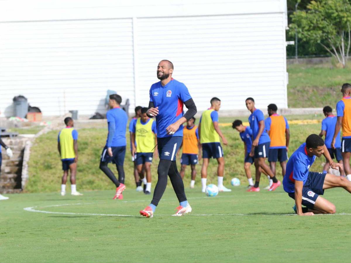 Romell Quioto sorprende: así se prepara Olimpia para su debut en el Apertura 2025