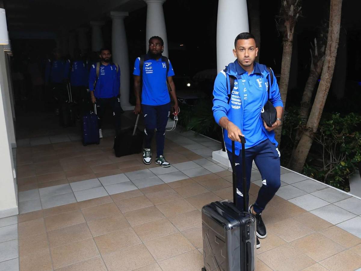 Selección de Honduras llegó a Curazao y aficionada estadounidense sorprendió a Luis Palma