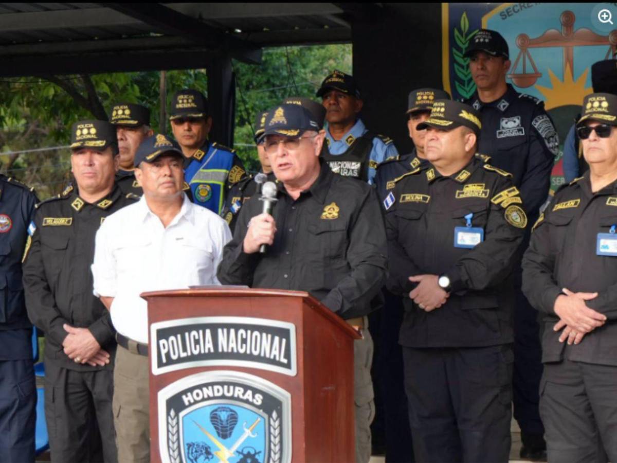 Droga hallada oculta en manglares de una playa en Choluteca está valorada en L175 millones