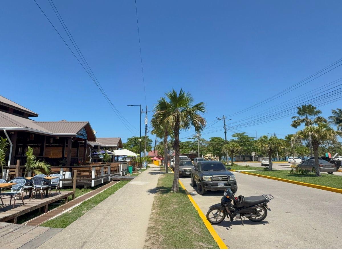 Crece la oferta turística en Tela previo a Semana Santa