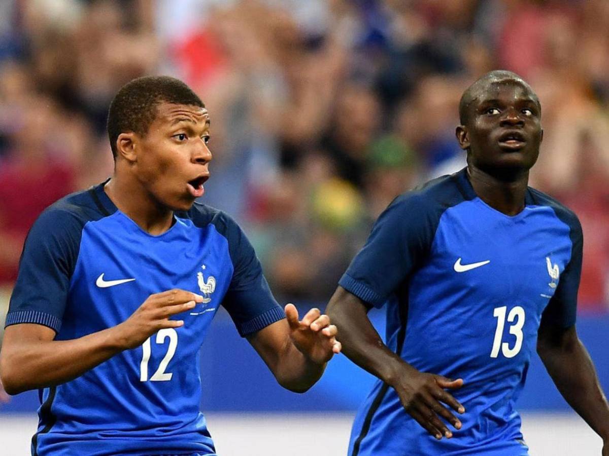 Mbappé con polémica en Francia: conflicto con Kanté y críticas por Ester Expósito