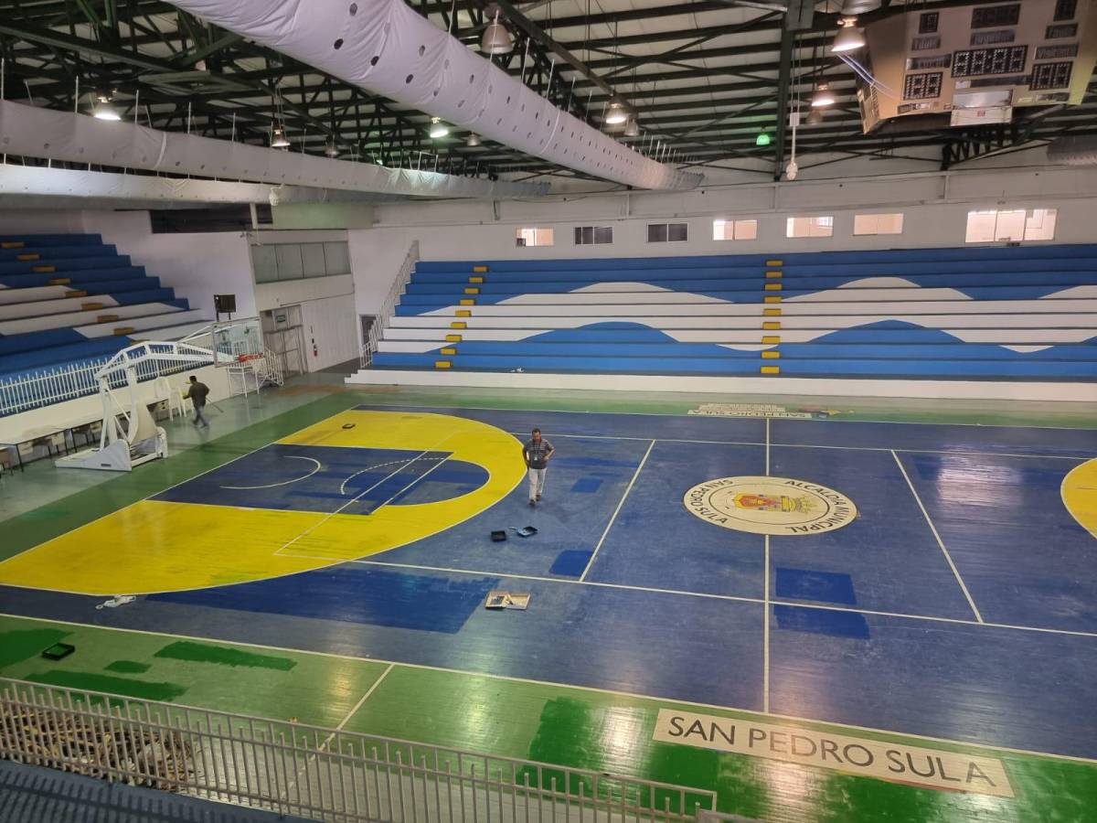 El gimnasio municipal sampedrano fue remodelado para que se mantuviera en optimas condiciones para el campeonato.