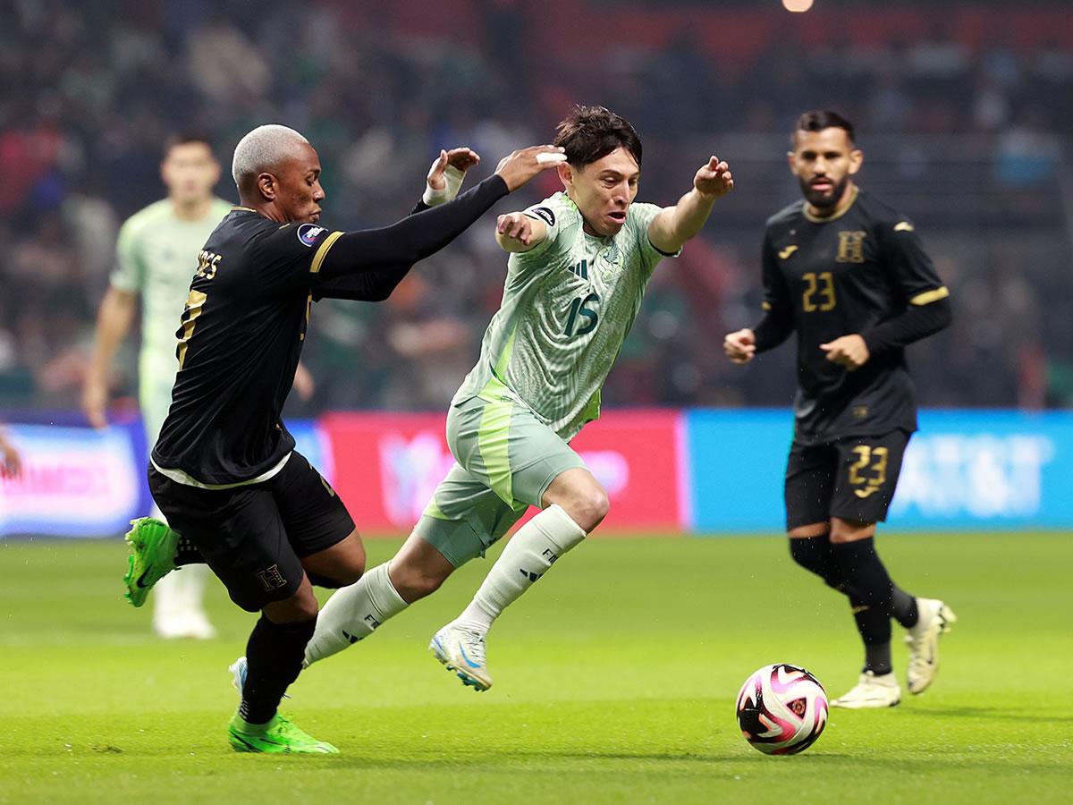 Los jugadores hondureños corrieron casi todo el partido atrás del balón. México fue amo y señor.
