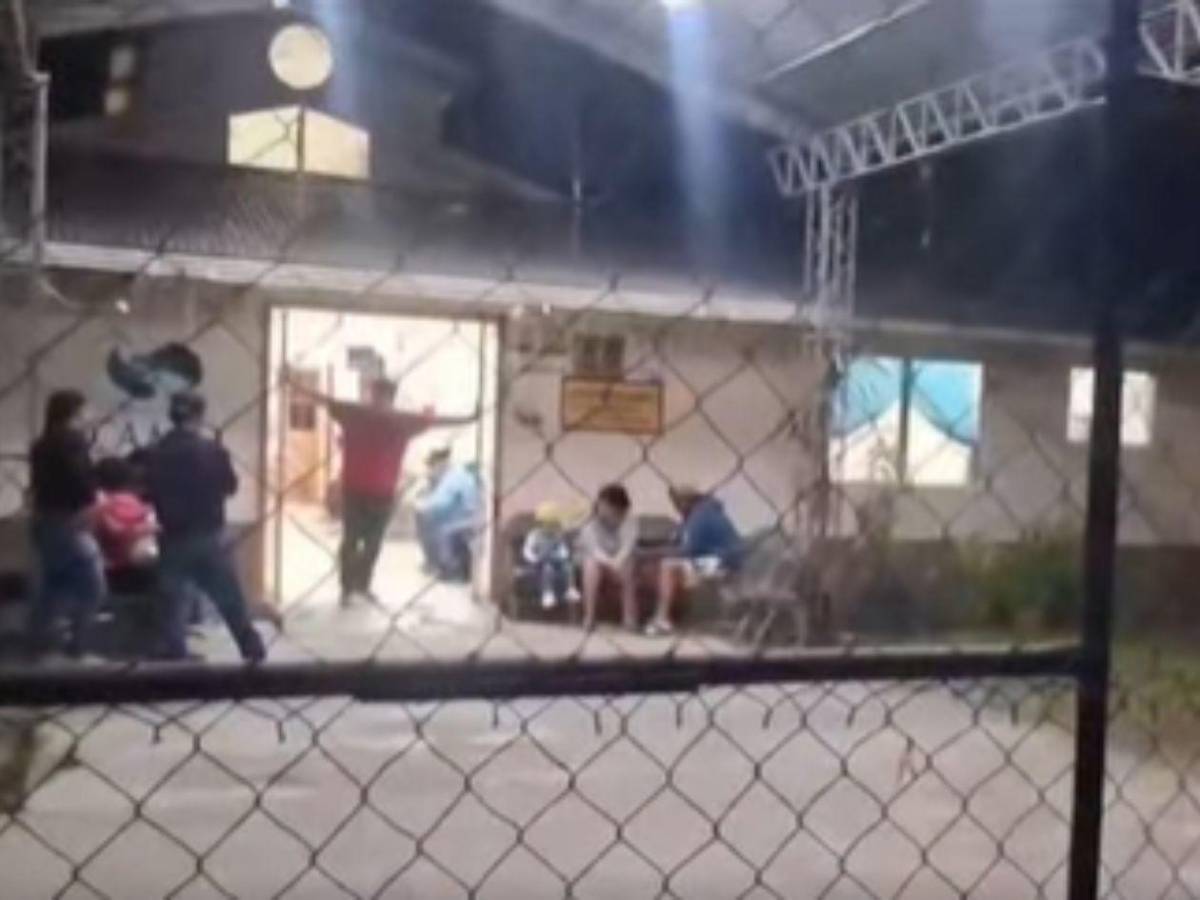 Así fue el mortal ataque contra  exmodelo y su hermano en el patio de su casa en Copán