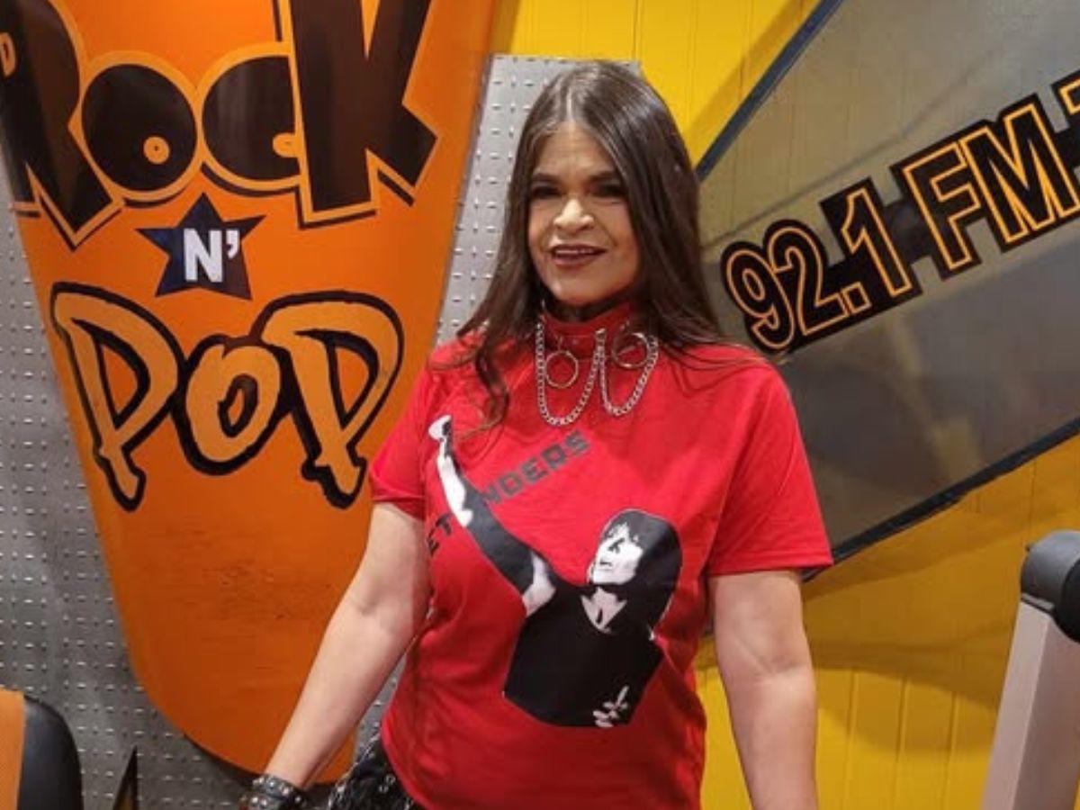 Myrna Barahona defiende al “socialismo democrático” y le llueven críticas