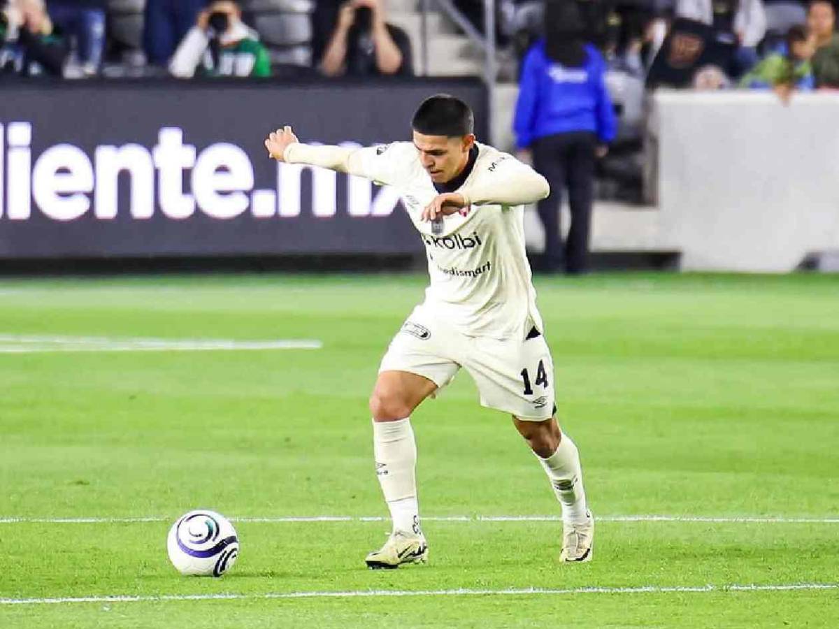 Figura fue intervenido por insólito motivo: revelan lo que hizo y él responde