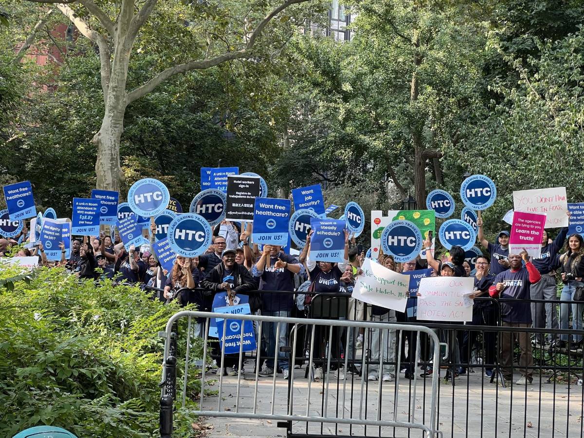 Hondureños en Nueva York protestan contra el Intro 991
