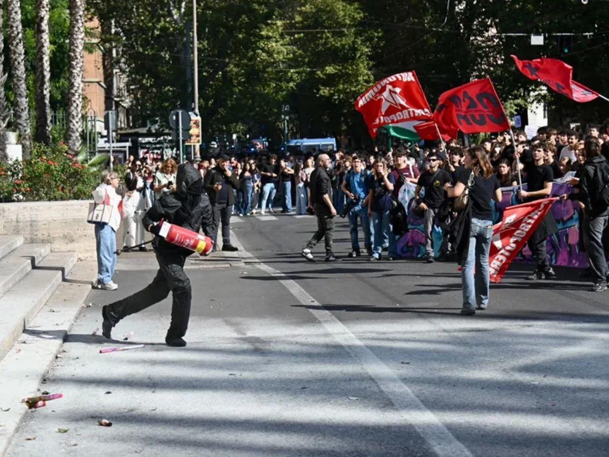 Más soldados para proteger Milán: claves de la estrategia de Meloni contra los disturbios