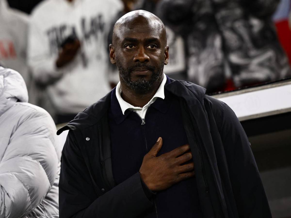 Entrenador es despedido por selección tras clasificarlos al Mundial 2026: Concacaf celebra