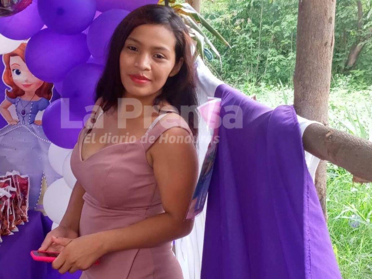 Las tiernas palabras del esposo de Andrea López, cajera asesinada por obsesionado guardia