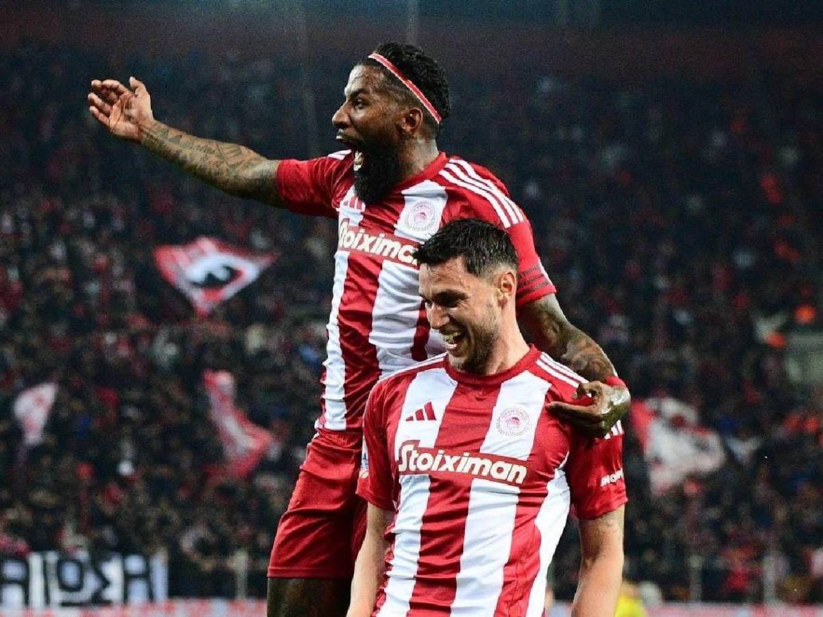 Show de Luis Palma en Grecia, ‘lujo’ del hondureño y mensaje del Olympiacos