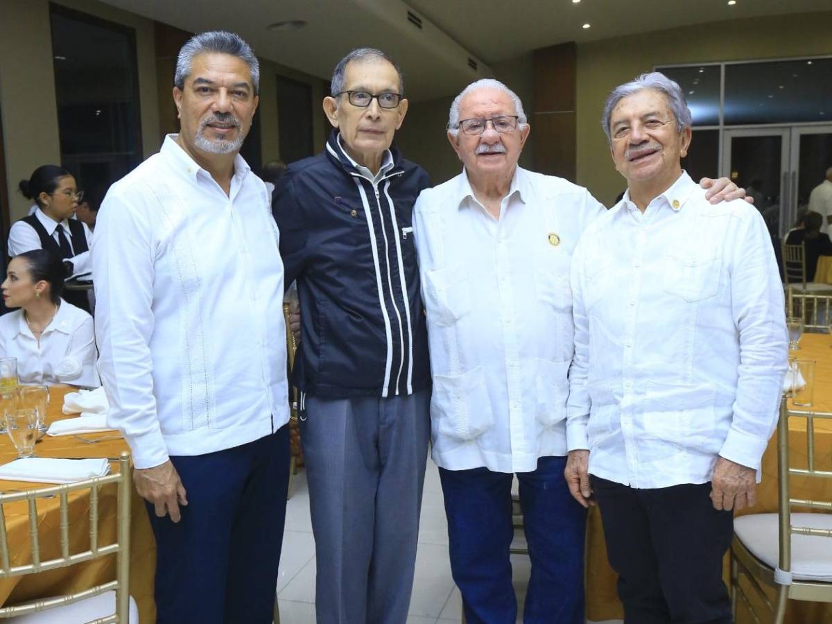 Celebran 120 aniversario de Rotary International en SPS