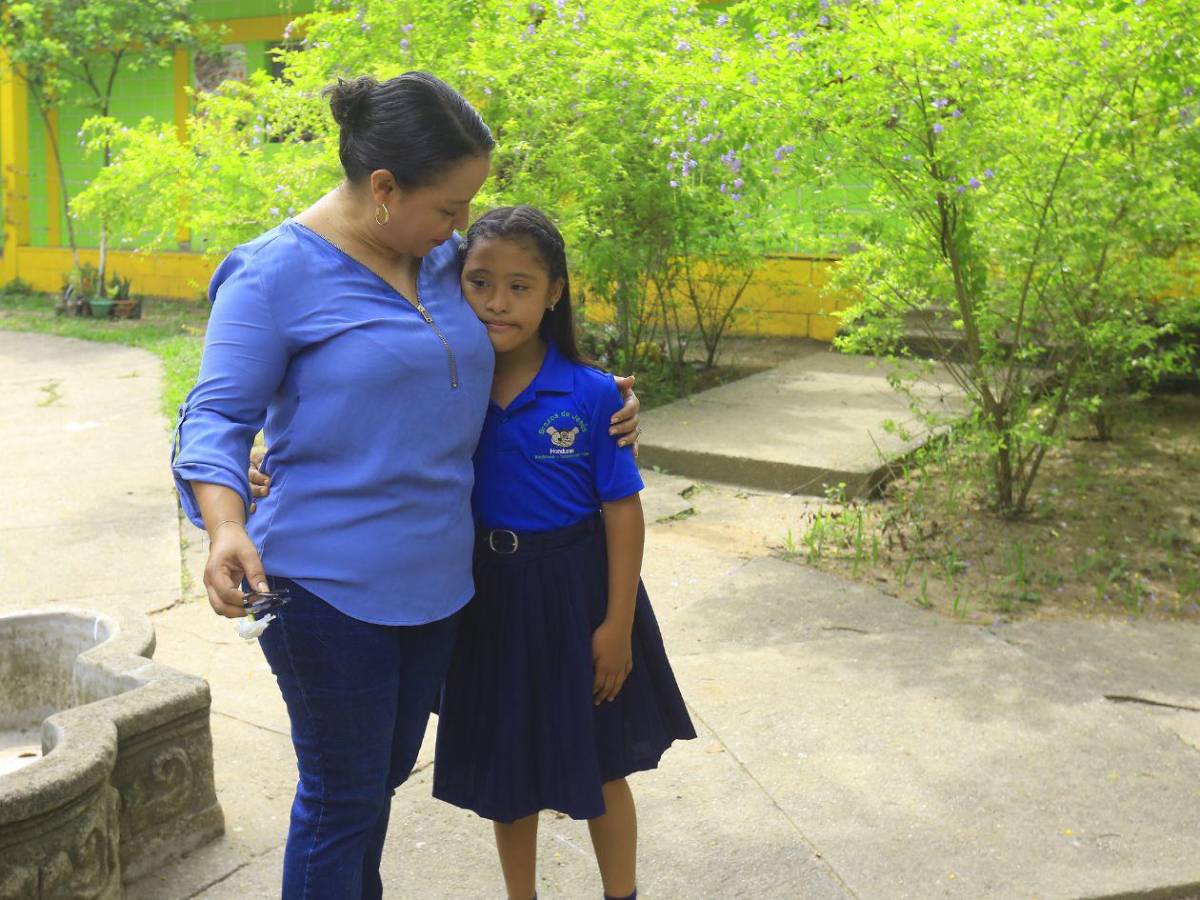 De la basura a los sueños, niños encuentran esperanza y educación en Brazos de Jesús