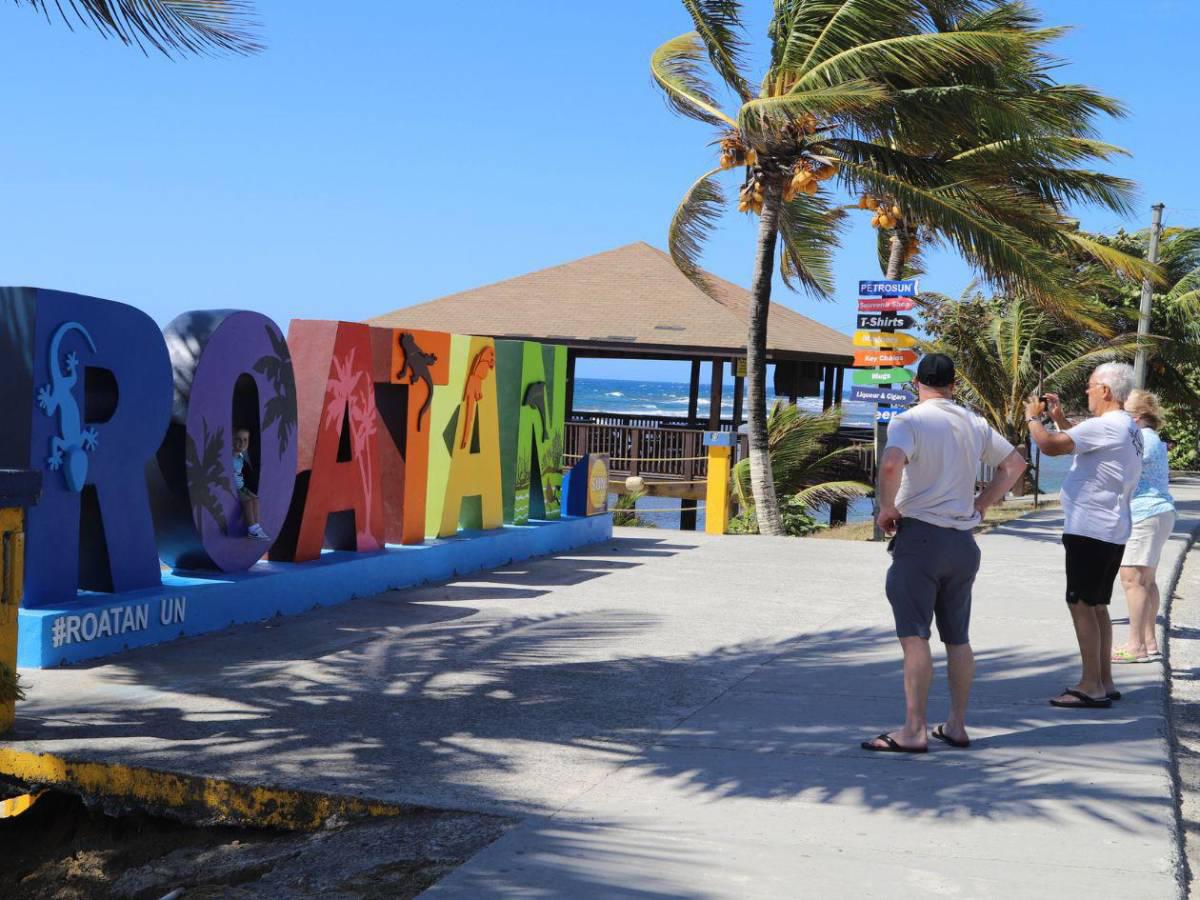 Feriado morazánico: Proponen dividirlo en tres fines de semana largos
