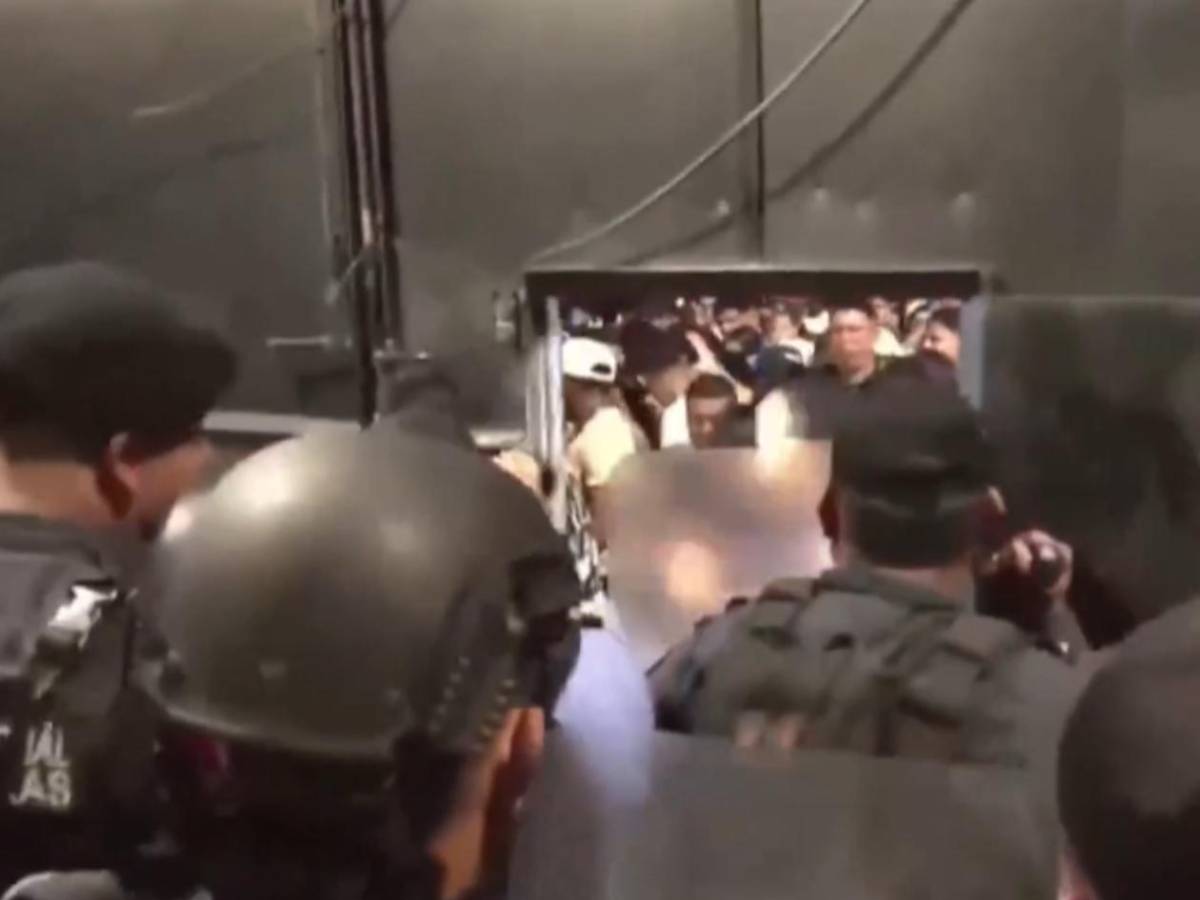 Tiktokers Honduras vs Brasil: Pomponeras, Milagro Flores y caos en el estadio