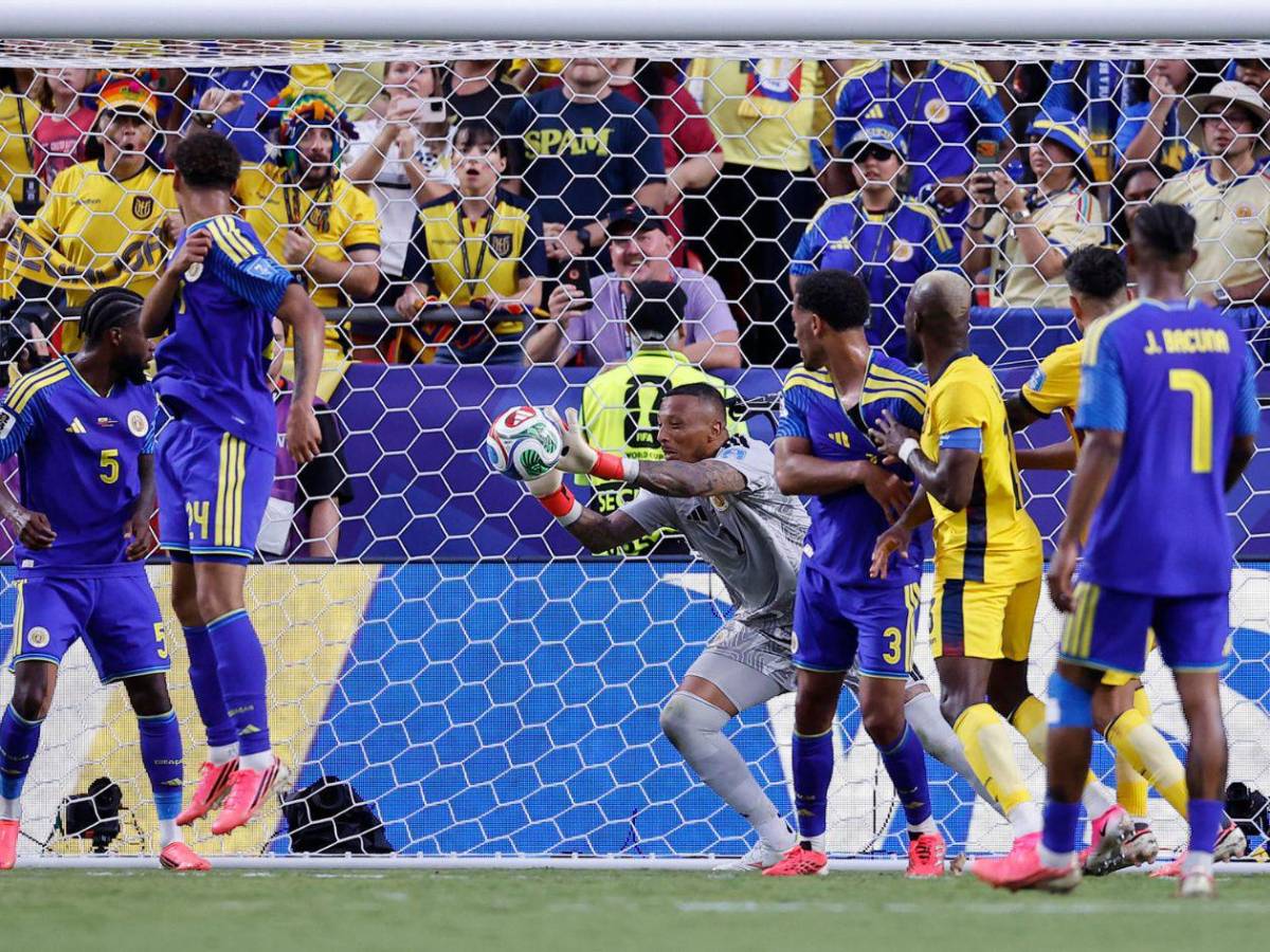 ¡A lo Vozinha! Portero de Concacaf rompe récord en el Mundial y le cambia la vida