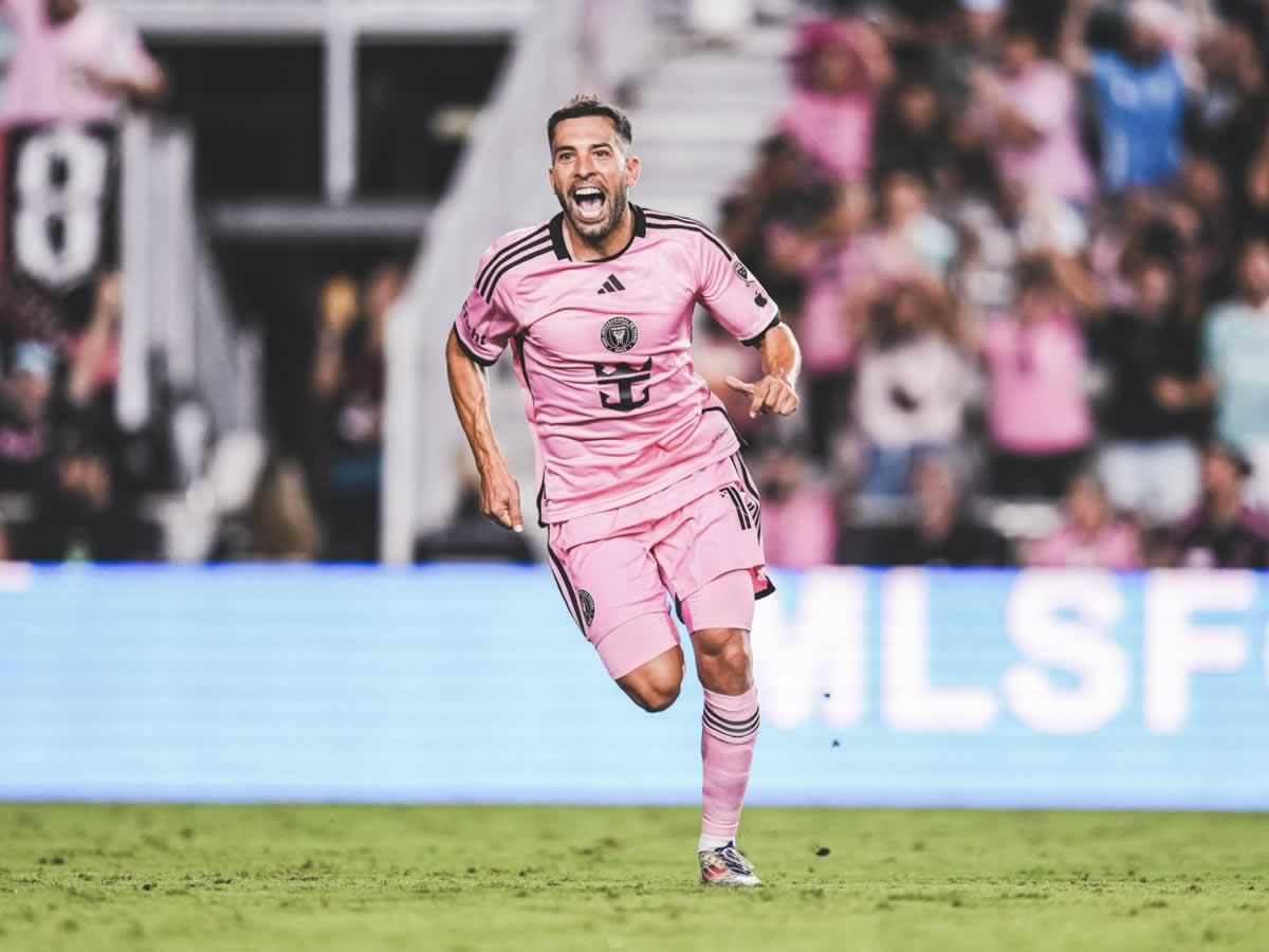 Jordi Alba le dio la victoria al Inter Miami con un golazo.