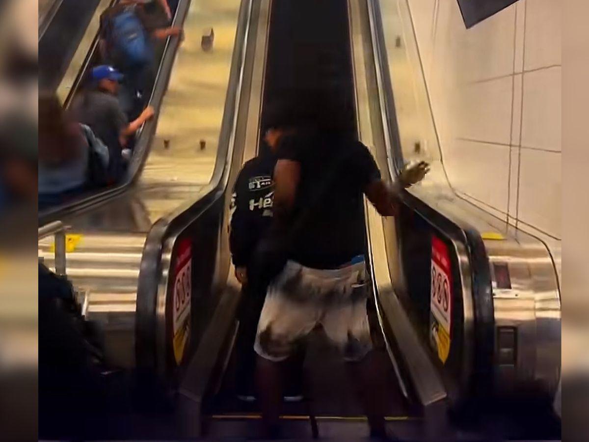 Quería “farmear aura” en centro comercial y terminó siendo golpeado por un desconocido
