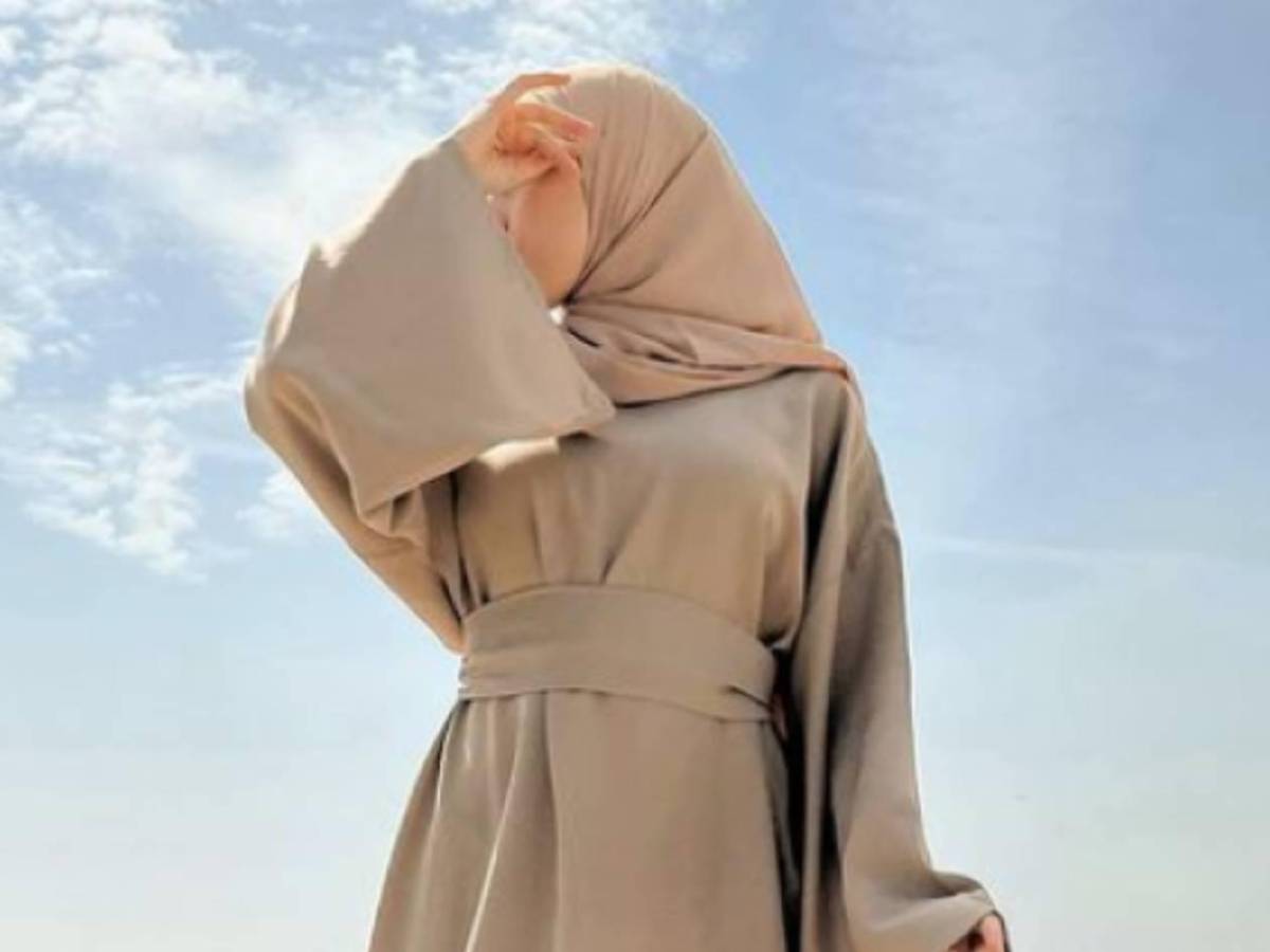 Dembélé tiene una rara esposa: No va al estadio, se tapa el rostro y no desea fotos