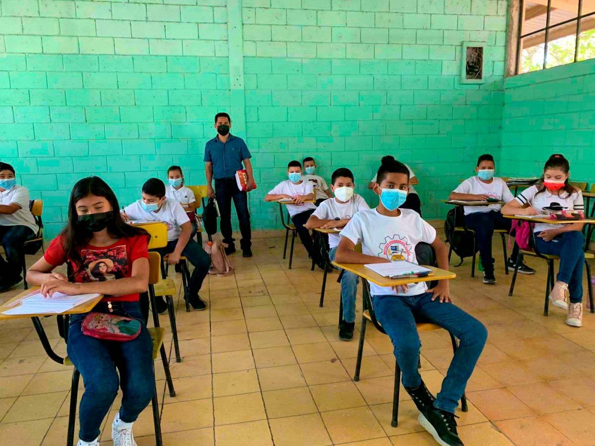 El Colegio Técnico José Castro López y sus 50 años trazando la historia de Cofradia