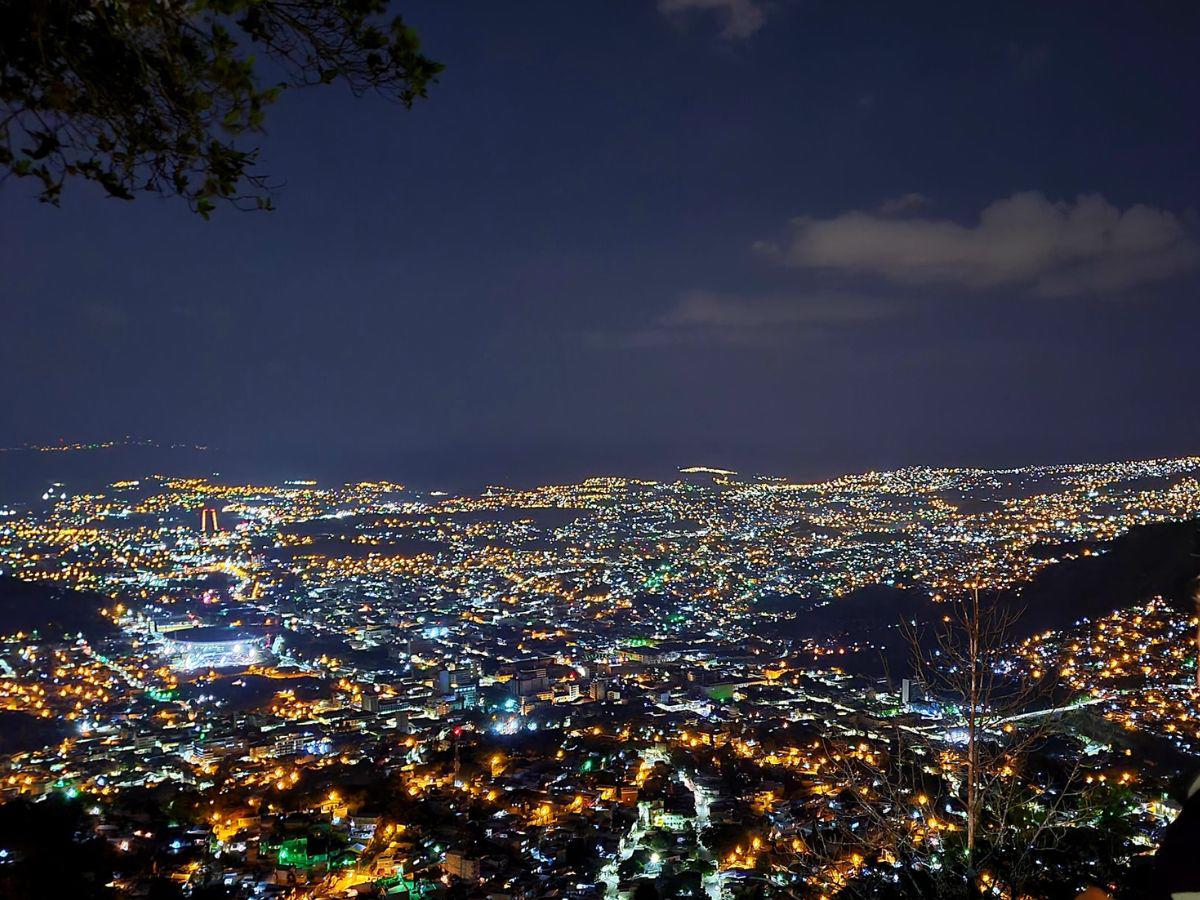 Algo muy brillante cruzará el cielo hondureño la noche de este 5 de diciembre