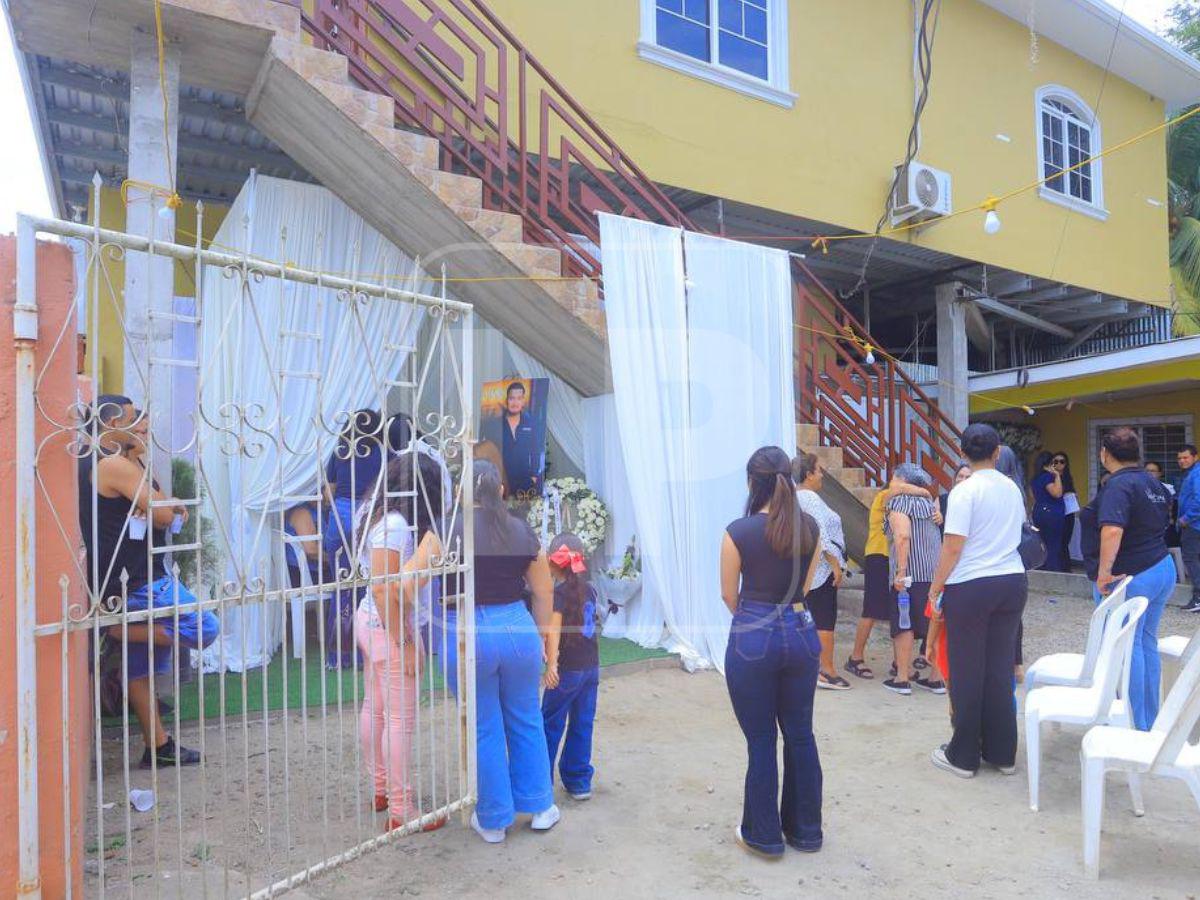 Velorio de Hernán Martínez: dolor, lágrimas y emotiva despedida en Cofradía