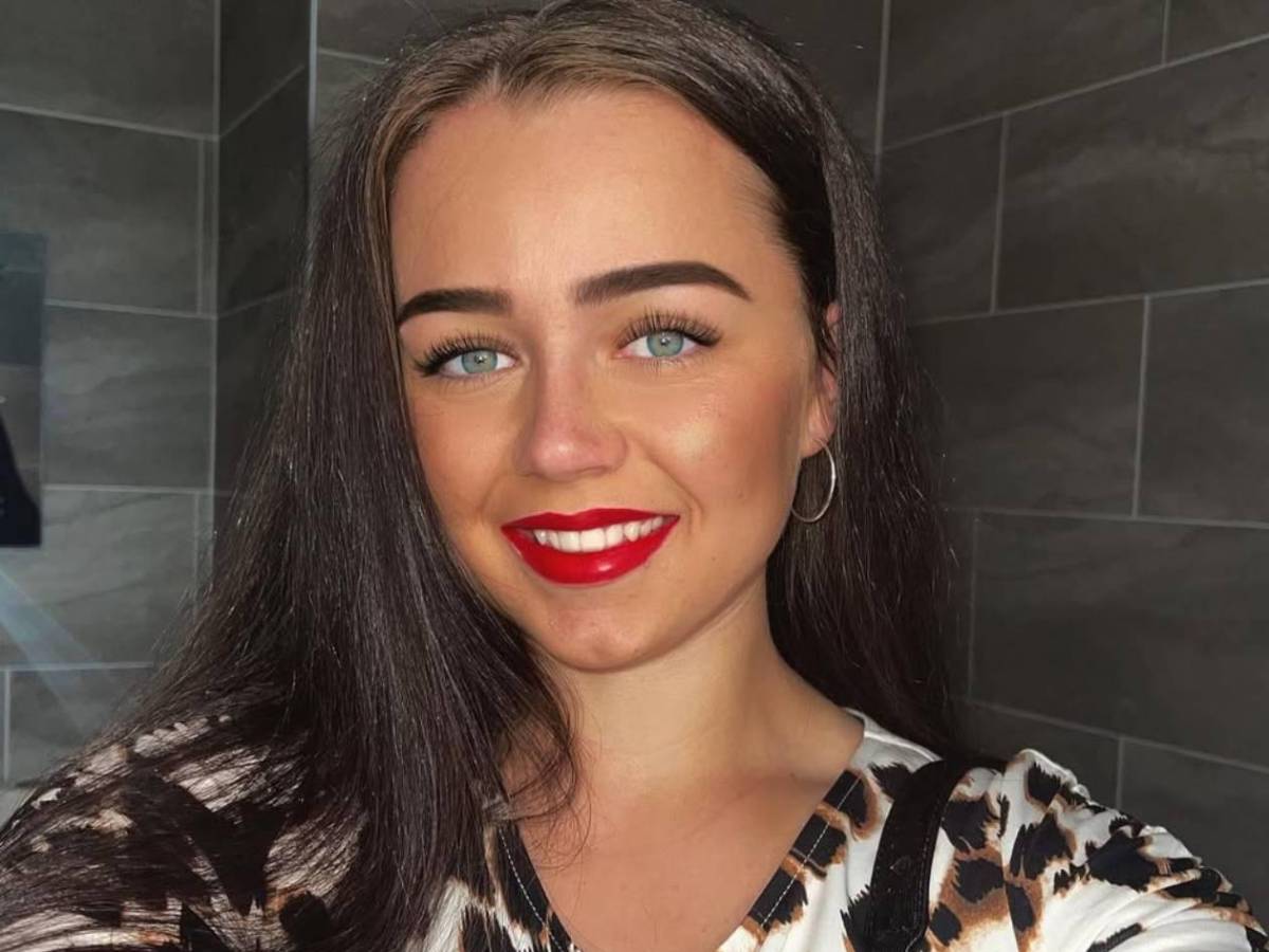 Muere dos semanas después de su boda: Hizo dura denuncia contra médicos