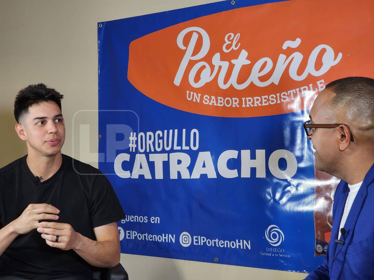 Mauricio Dubón atendió al periodista hondureño Philep Clarke.