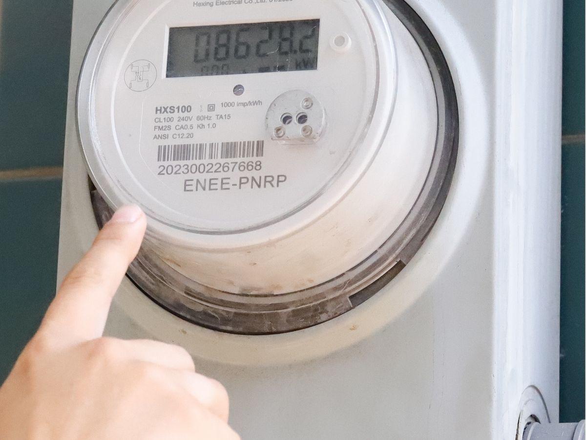 Así funciona el descuento para adultos mayores en agua y energía