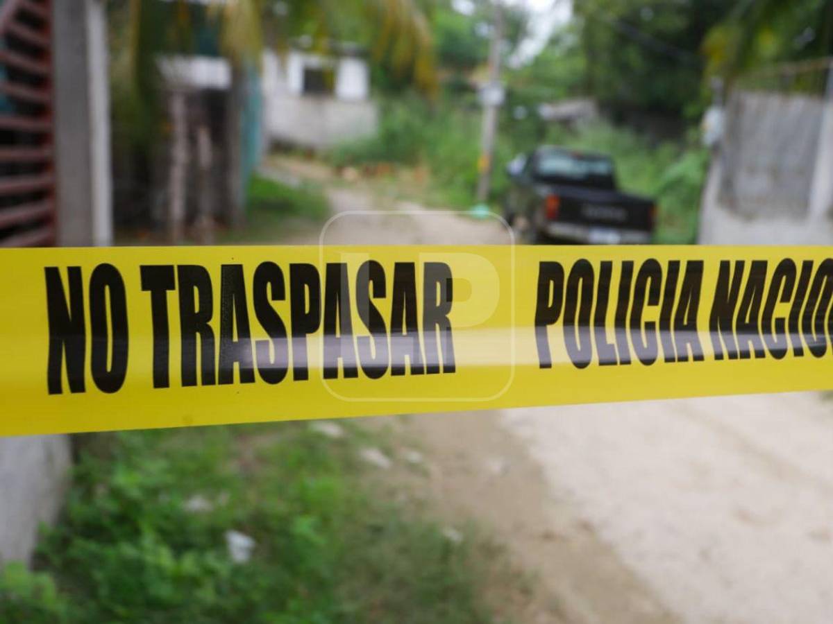 Enterrado hallan cuerpo de un hombre en colonia Villa Norma