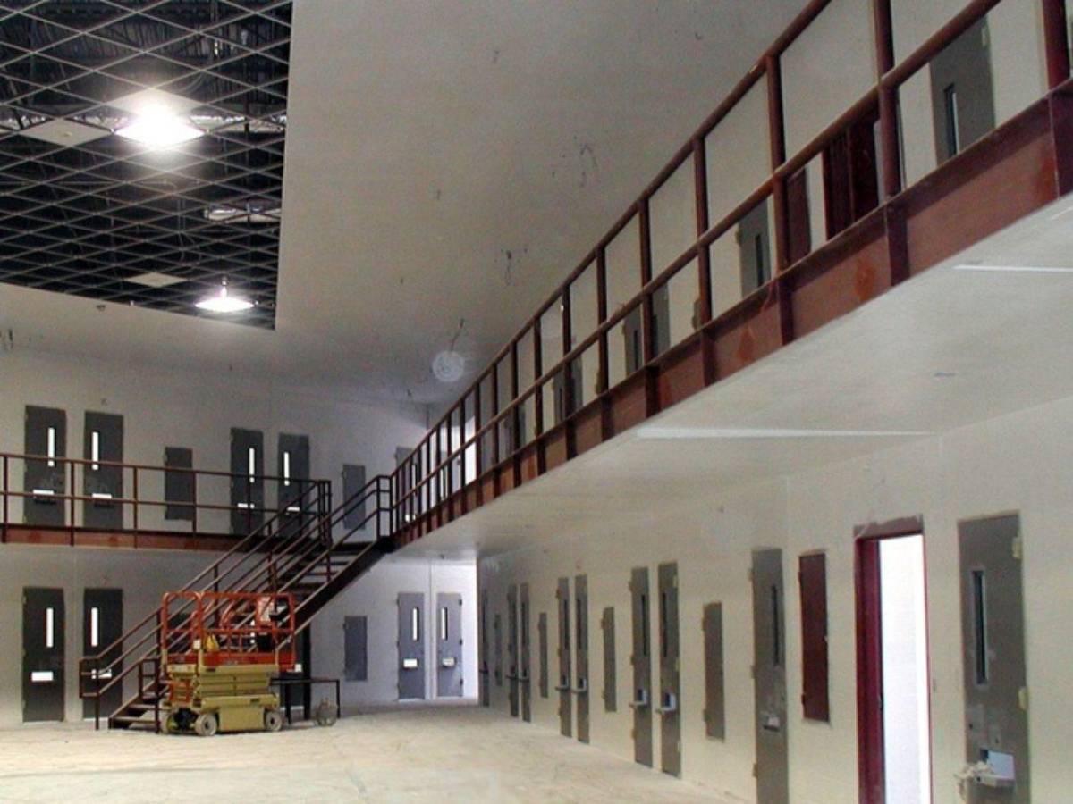 Torturas y se le cayeron los dientes: la vida de Juan Ramón Matta en prisión