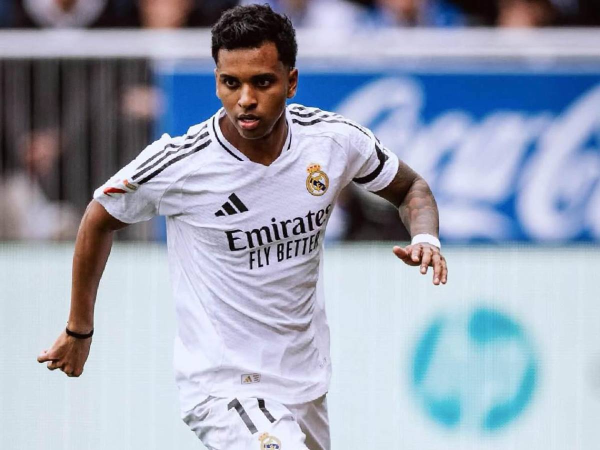 Le roban fichaje al Barcelona y ventas del Real Madrid; giro con Cristiano y Di María vuelve