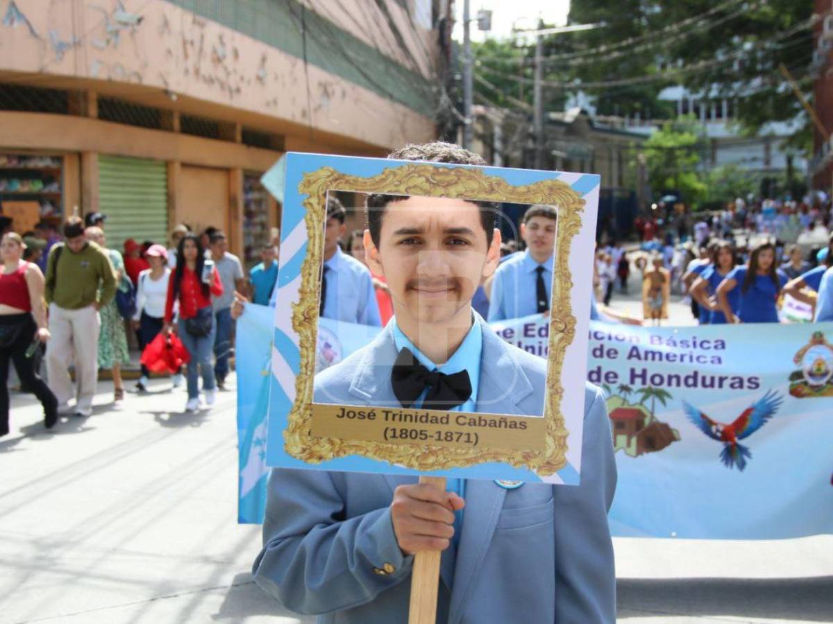 Tegucigalpa: las imágenes más destacadas que dejaron los desfiles de este sábado