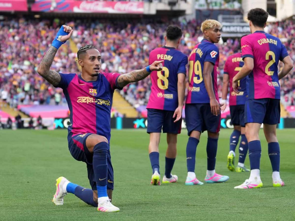 Raphinha se burla del madridismo: ¿por qué festejó señalando el vendaje de su mano?