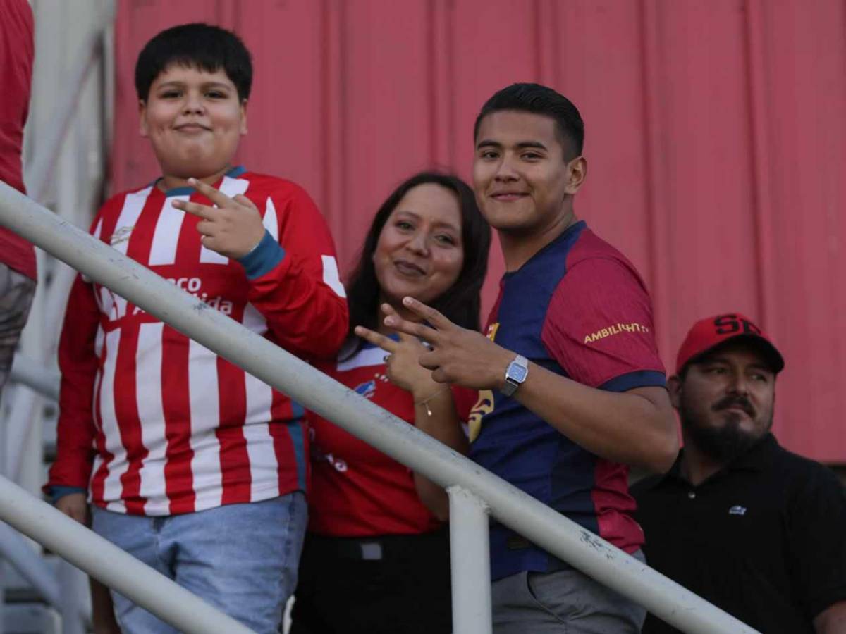 No se vio del Génesis vs Olimpia: bronca, risas, polémica y linda mamá