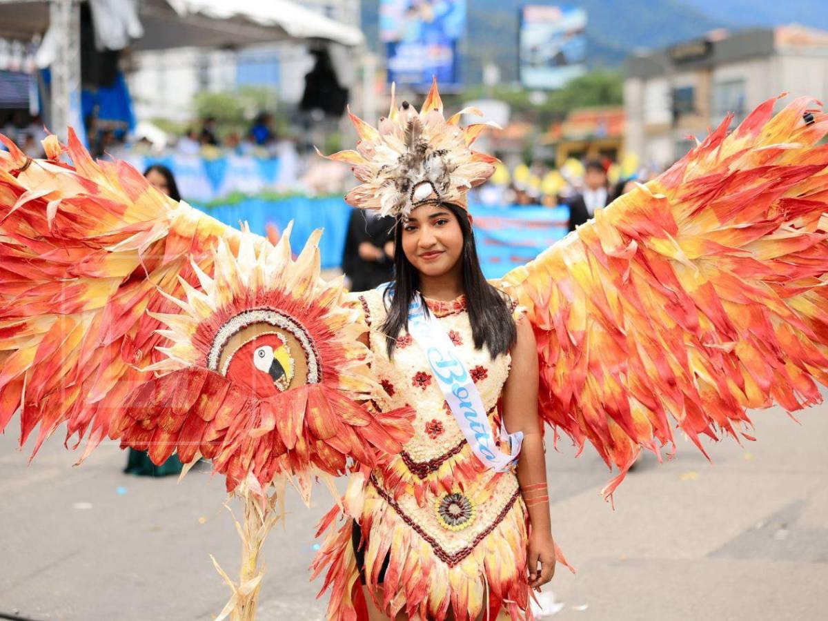Fotos curiosas y coloridas de los desfiles patrios 2025