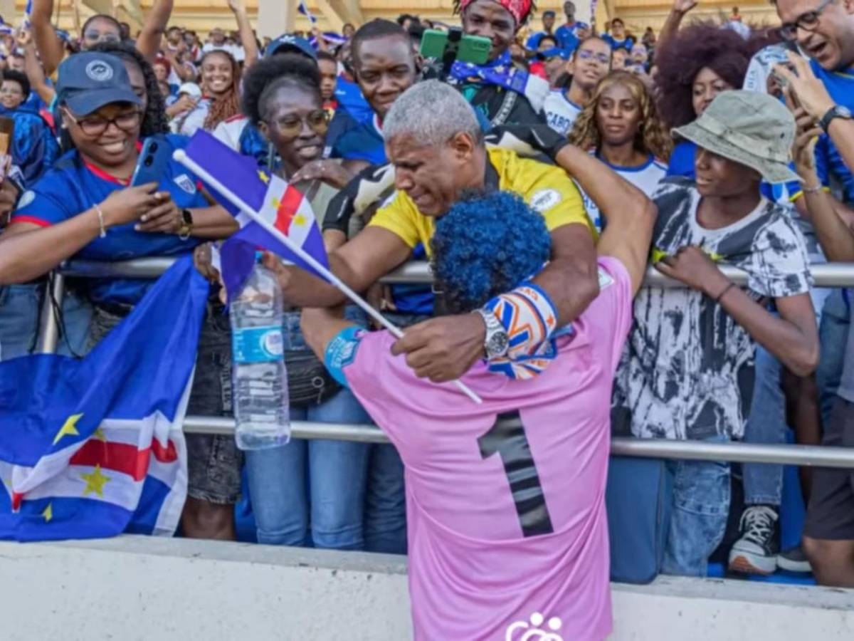 Emocionante: así fue el reencuentro de Vozinha con su mamá en el Mundial 2026