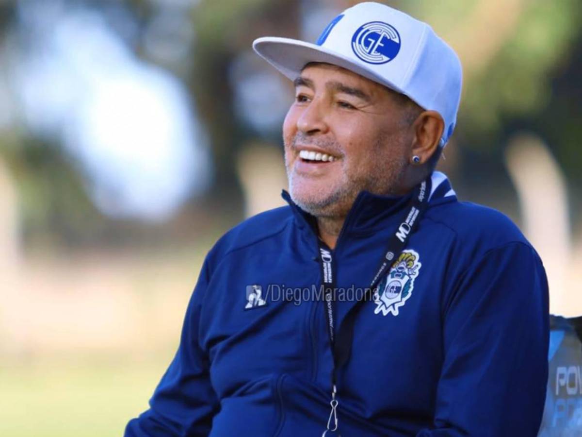 Impactante: Médico revela lo que obligaron a realizarle a Maradona