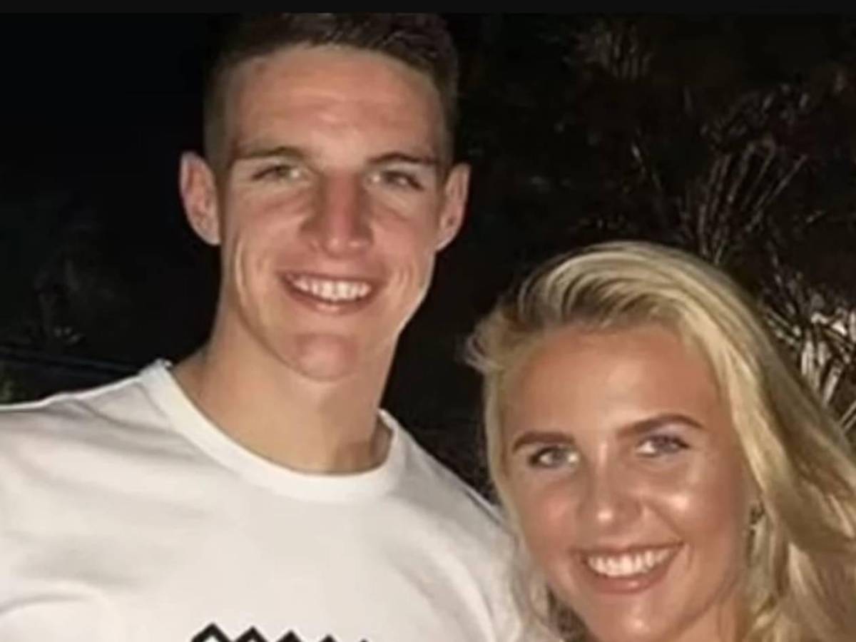 Declan Rice defiende a su esposa tras recibir ataques y ella toma decisión