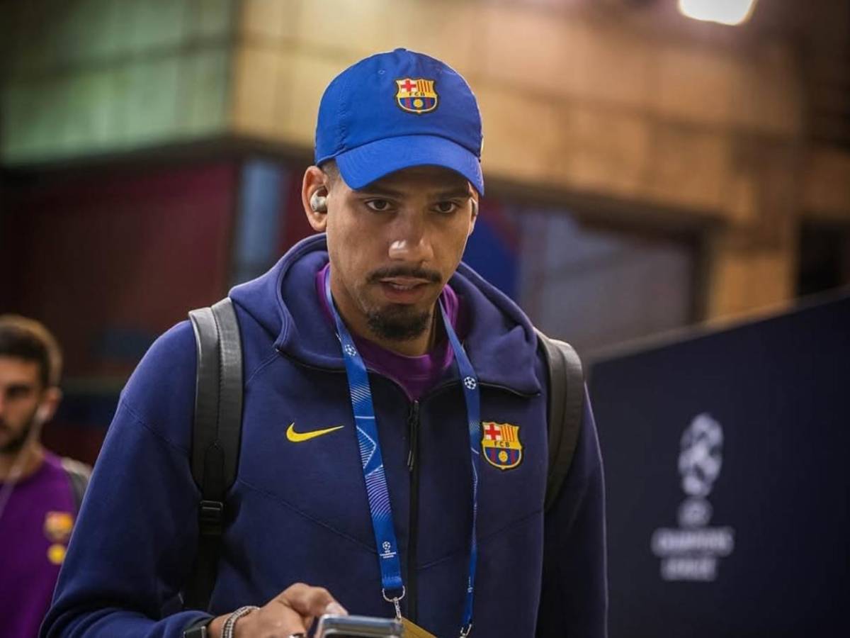 Hansi Flick, molesto con dos jugadores del Barcelona tras ridículo ante Chelsea