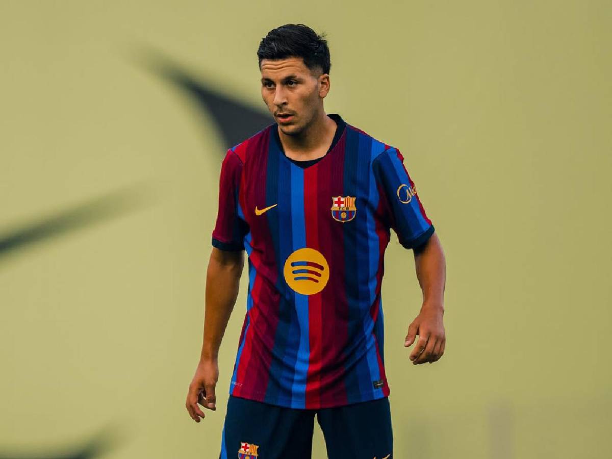 Deco ya se reunió con él: Flick no cuenta con el jugador y se irá del Barcelona