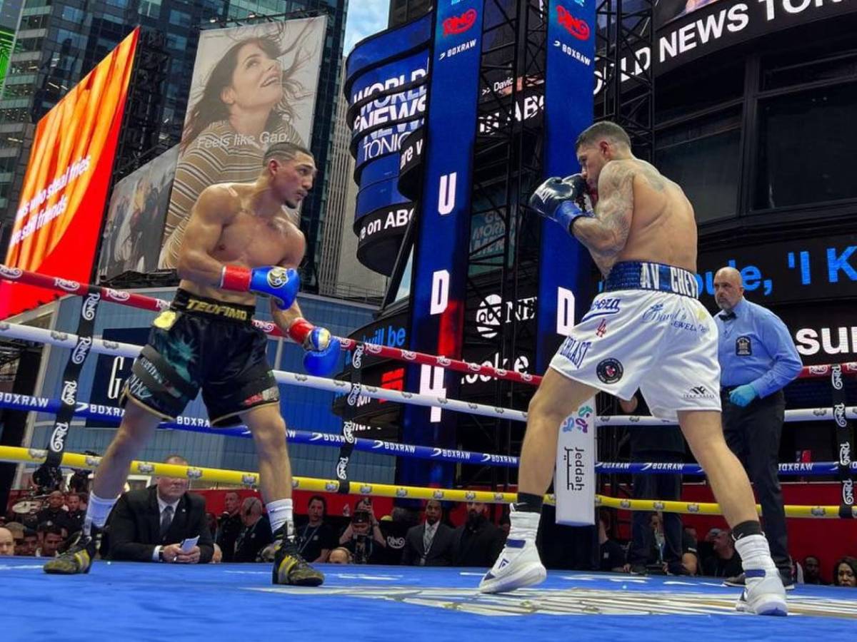 Así ganó Teófimo López a Barboza, su emocionante festejo y locura por el hondureño